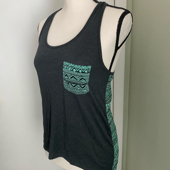 ❤️3x$20 Empyre Celia Black & Mint Tribal Tank Top - Picture 6 of 10